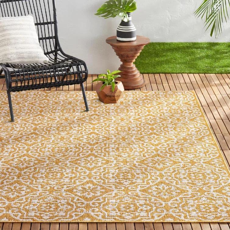Nicole Miller New York Patio Country Danica Geometric Indoor/Outdoor Area Rug, Yellow/White