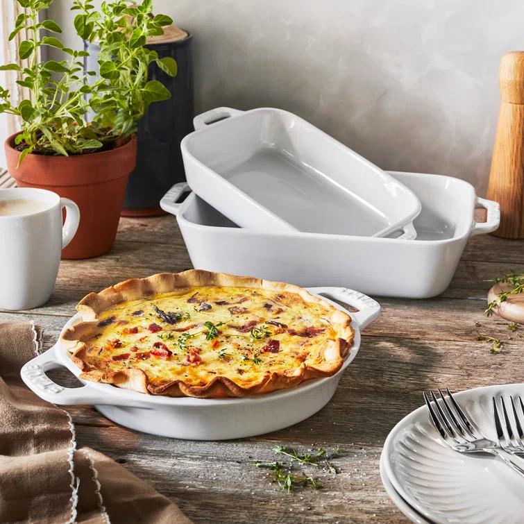 Staub Ceramic 9-inch Pie Dish