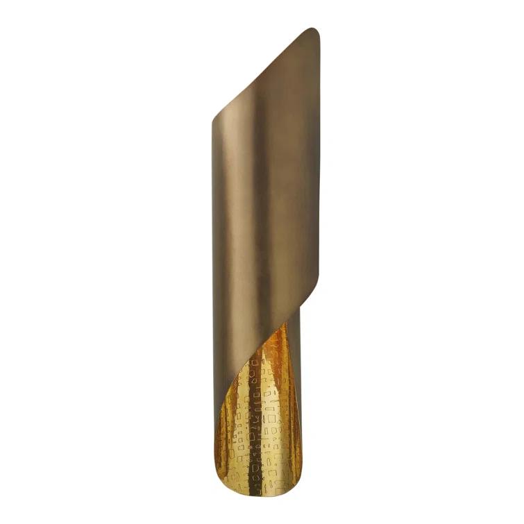 Espiria Sconce