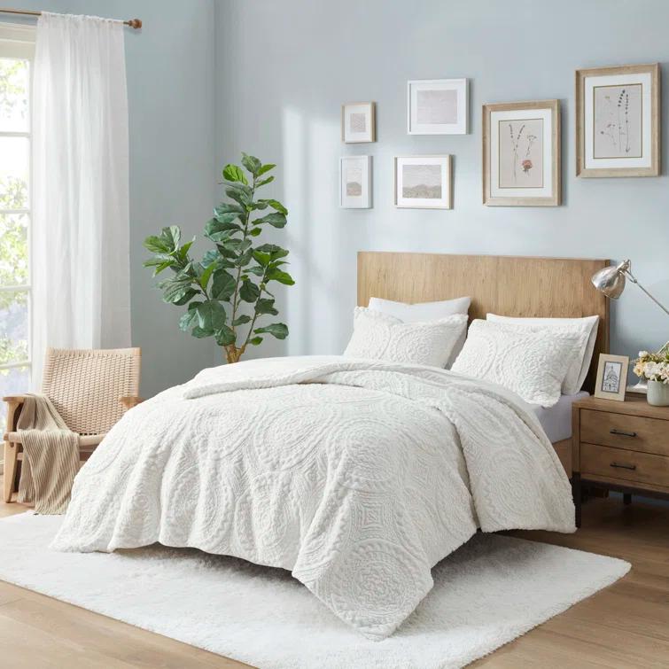 Madison Park Arya Embroidered Medallion Faux Fur Ultra Plush Comforter Set