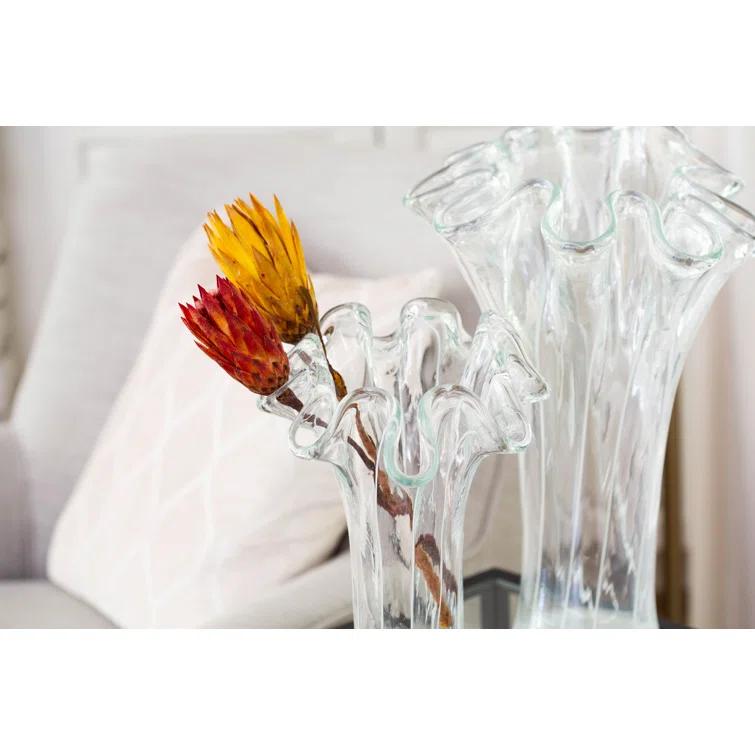 VIETRI Onda Handmade Glass Table Vase