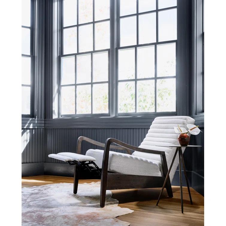McFadden Cowhide Rug - Natural / 5' x 7'