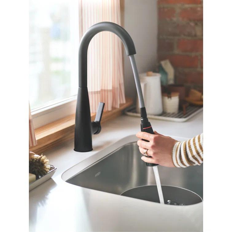 Haelyn Touchless Single-Handle Pulldown Sprayer Kitchen Faucet with MotionSense Wave and Power Clean