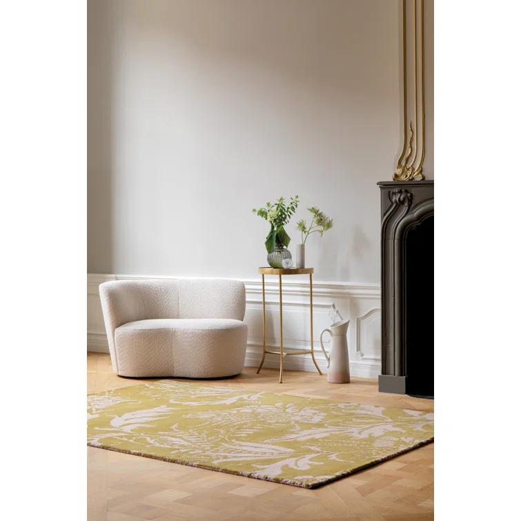 Handmade Yellow and Ivory Floral Wool Area Rug, 8'2" x 11'6"