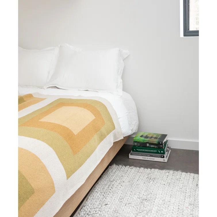 Modern Bauhaus Eco Throw