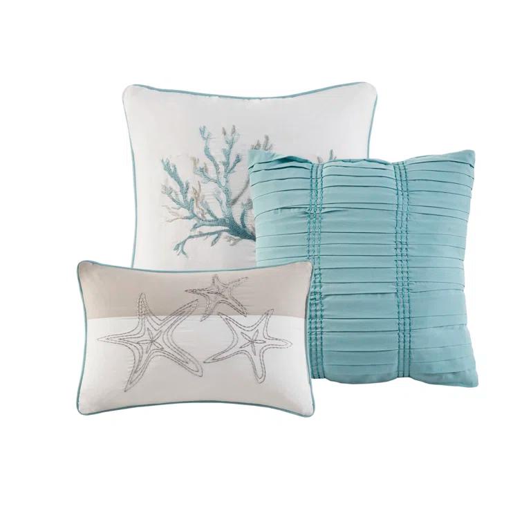 Madison Park Pebble Beach Cotton Sateen 210 TC Reversible 6 Piece Quilt Set with Throw Pillows