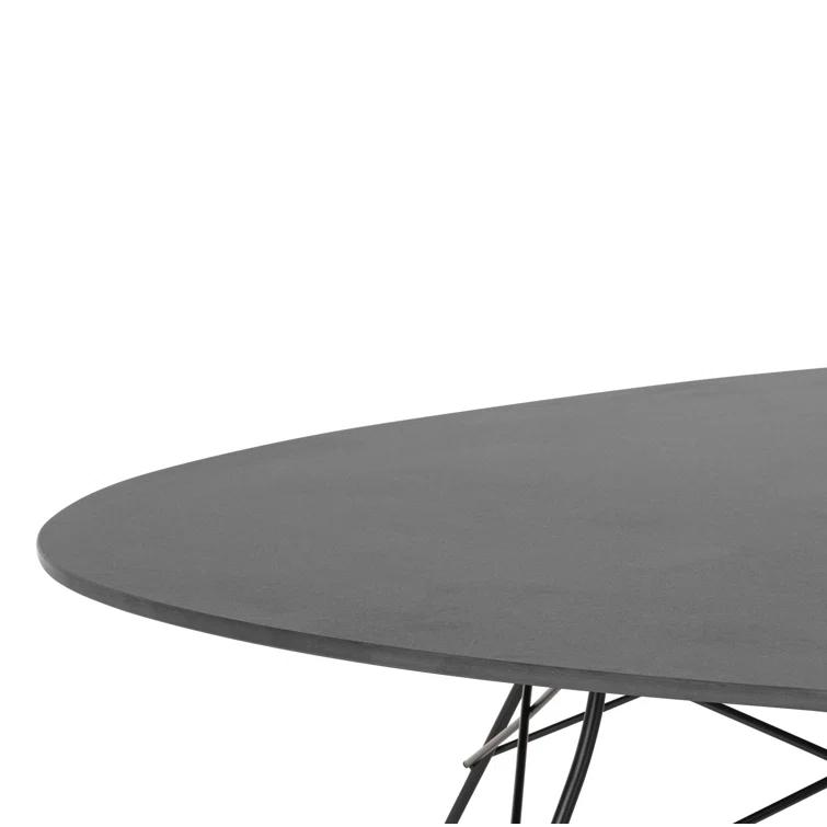 Glossy Round Table by Antonio Citterio with Oliver Löw