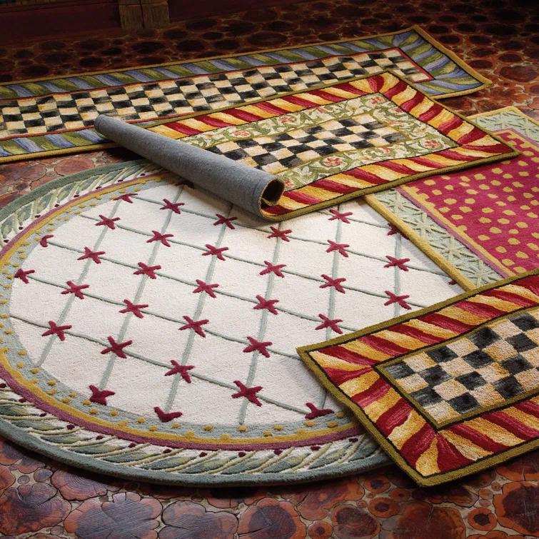Handmade Red Floral Wool Rectangular Rug with Non-slip Backing