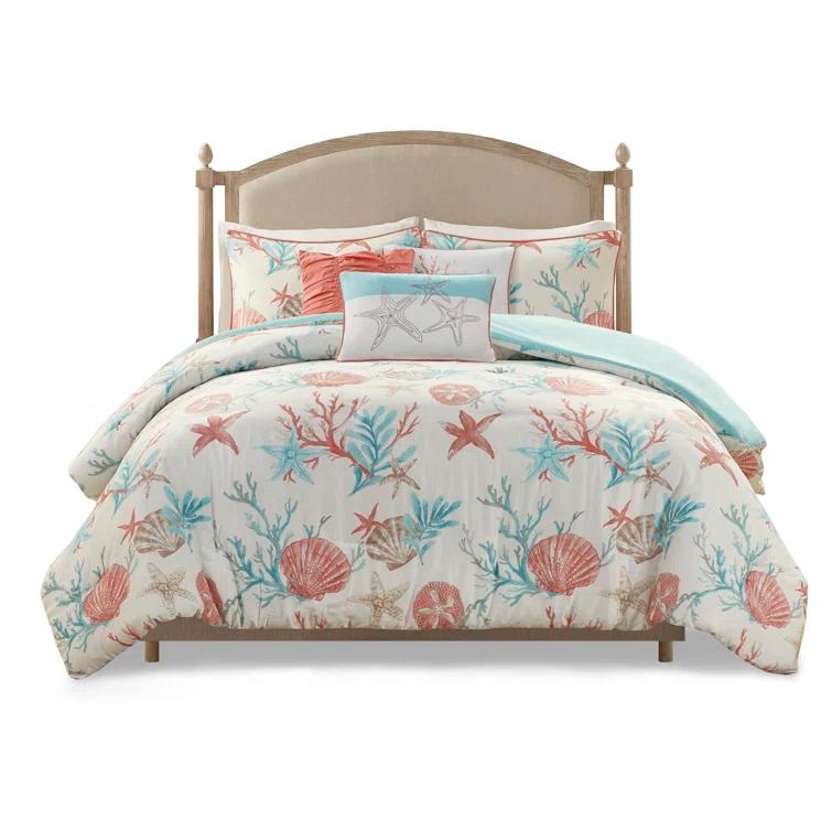 Pebble Beach Cotton Sateen 210 TC Reversible 6 Piece Quilt Set with Throw Pillows