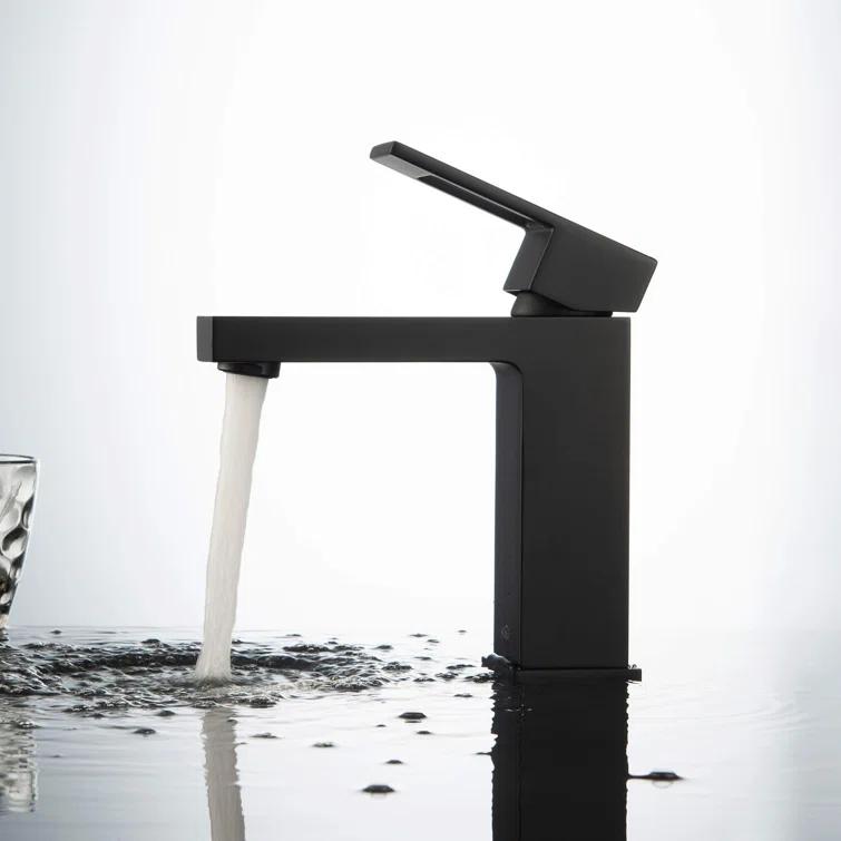 Cube Single-Hole Single-handle Bathroom Faucet