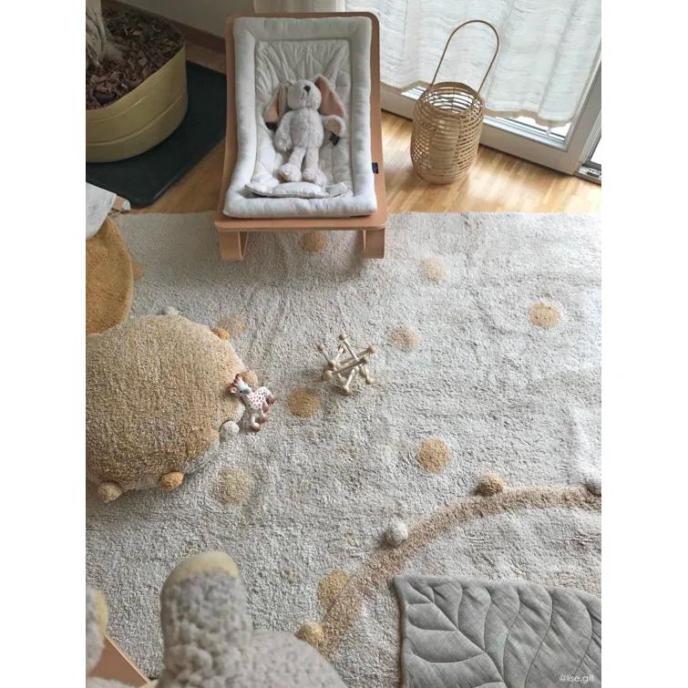 Polka Dots Handmade Tufted Rectangle 4' x 5'3" Cotton Area Rug in White/Yellow