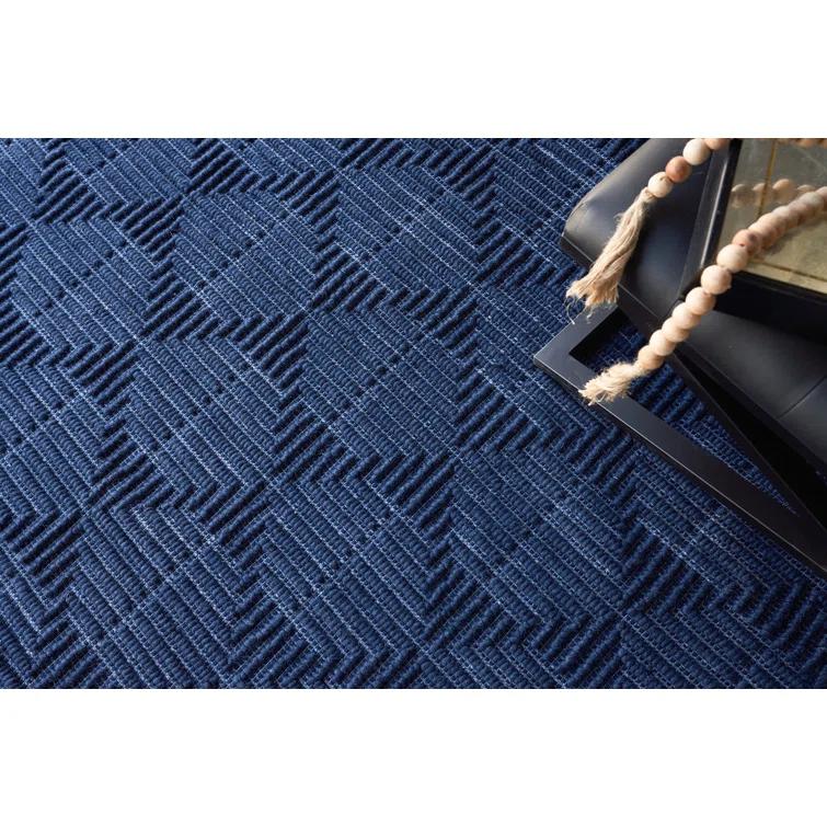 Exquisite Rugs Manzoni Handmade Hand Loomed New Zealand Wool Navy Area Rug