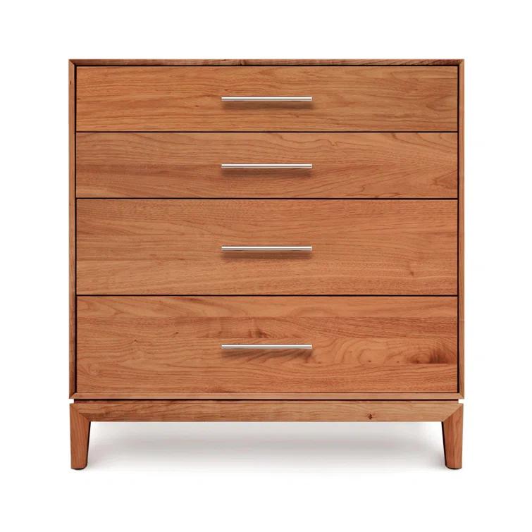 Mansfield Solid Wood 33.5'' W 4 - Drawer Dresser