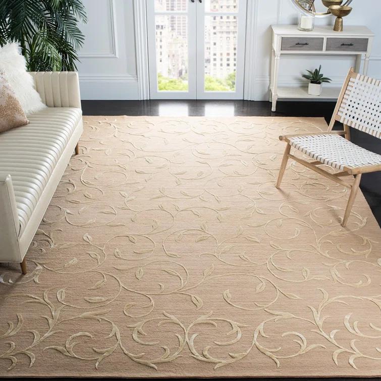 Beige Floral Hand-Knotted Wool and Silk Area Rug 6' x 9'