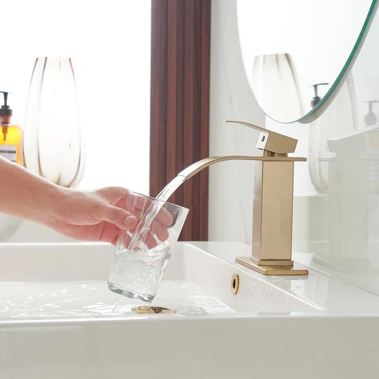 Single-Hole Single-handle Bathroom Faucet
