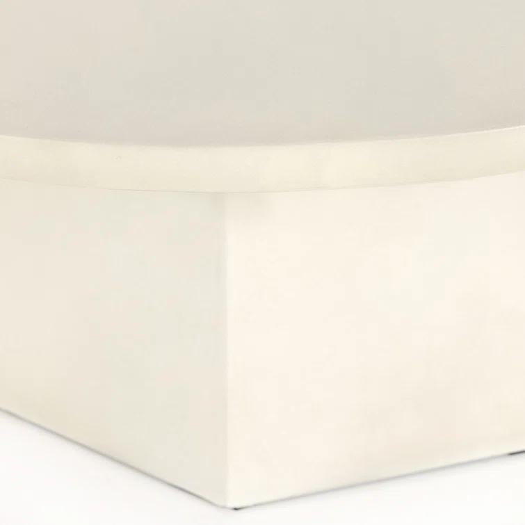 Schuller Indoor / Outdoor Round Coffee Table - White
