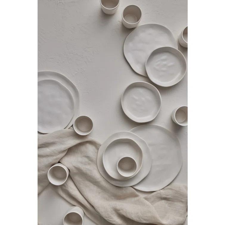 Stone by Mercer Project Hekonda 16-Piece Dinnerware Set Stoneware
