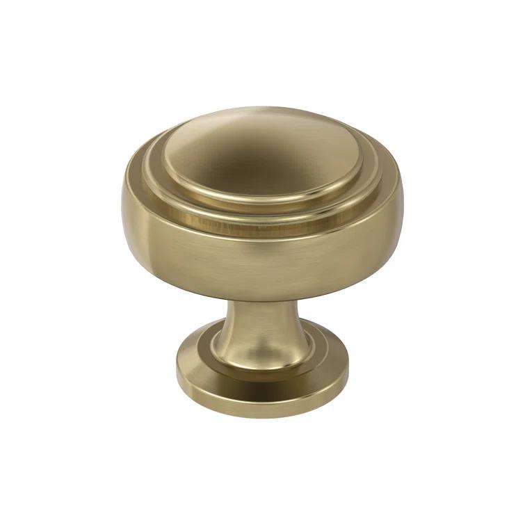 Winsome 1 1/4" Diameter Round Knob