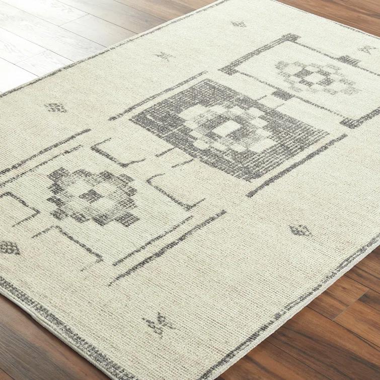 Becki Owens x Surya Solana Vintage Charcoal/Beige Area Rug