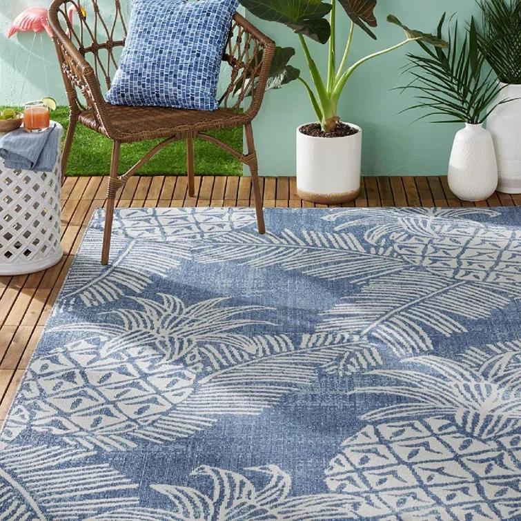 Tommy Bahama Malibu Pineapple Coastal Indoor/Outdoor Area Rug, Navy/Ivory