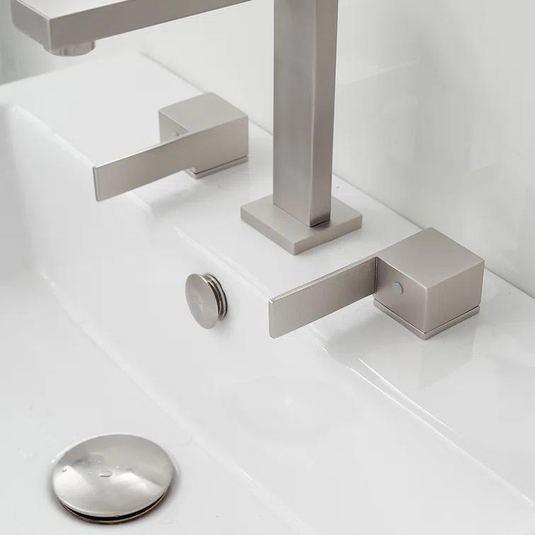 Widespread Single-handle Bathroom Faucet with Drain Assembly