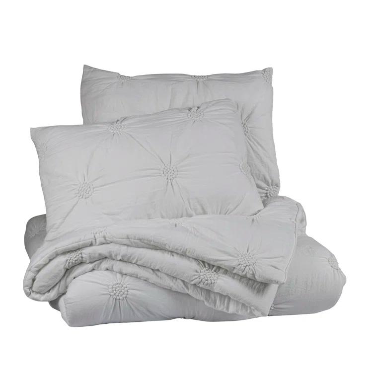 Swift Home Supreme Microfiber Floral Pintuck Microfiber 3-Piece Comforter Set
