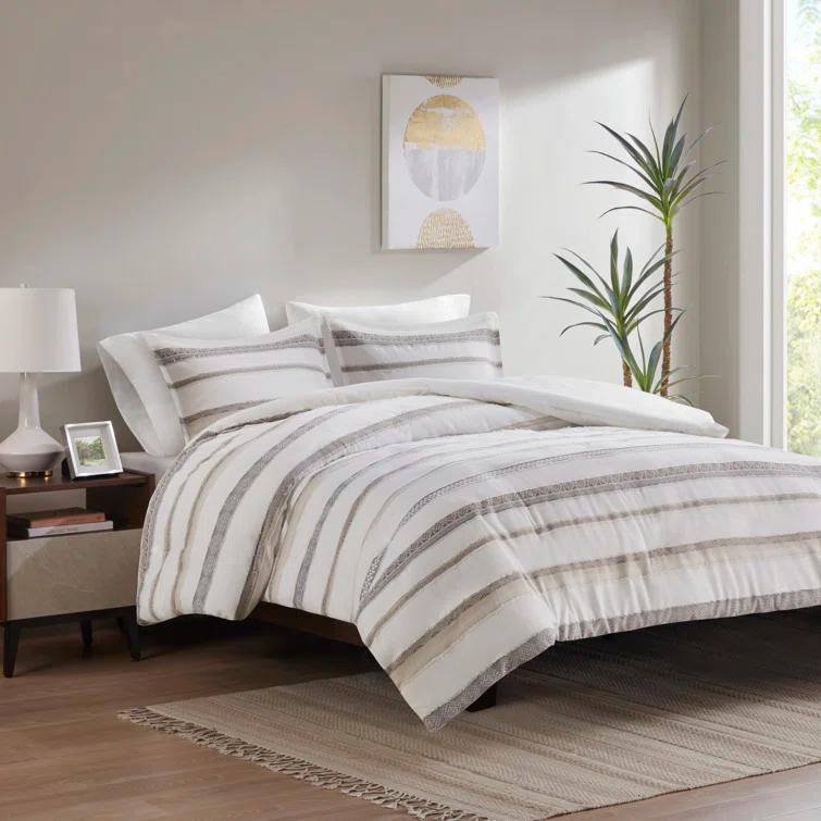 510 Design Langley 3 Piece Clipped Jacquard Duvet Cover Set