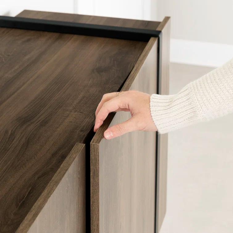 Mezzy 2-Door Sideboard