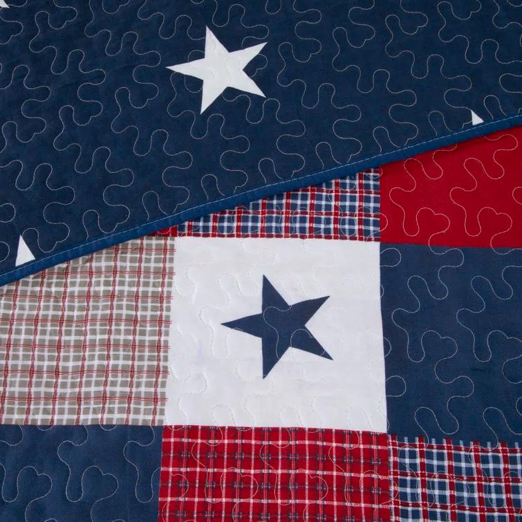 Lavish Home Caroline Quilt Set - Microfiber Americana Stars and Plaid Patchwork Bedding with 2 Pillow Shams