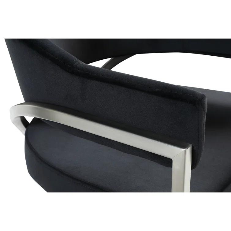 Kirsi Velvet Dining Chair