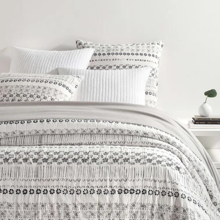 Hawthorn Coverlet