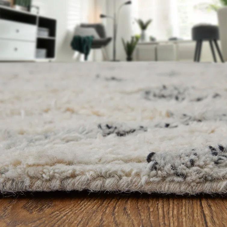 Nomadic Blue Diamond 8' x 10' Hand Tufted Wool Area Rug