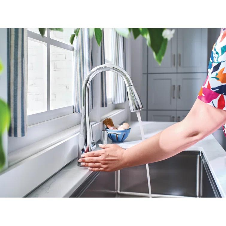 Haelyn Touchless Single-Handle Pulldown Sprayer Kitchen Faucet with MotionSense Wave and Power Clean