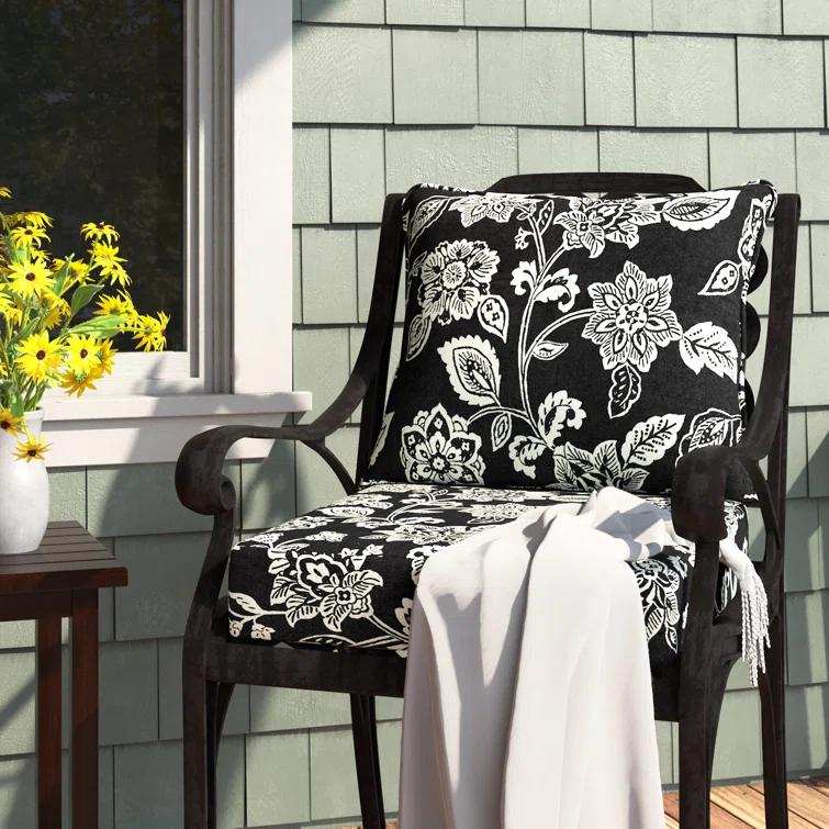 Outdoor Lounge Chair Cushion