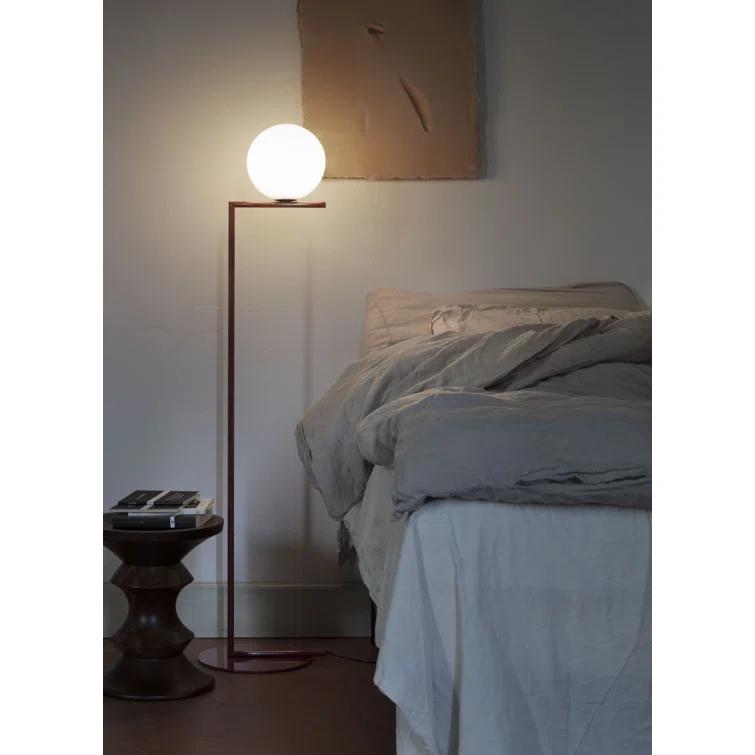 IC Task Floor Lamp
