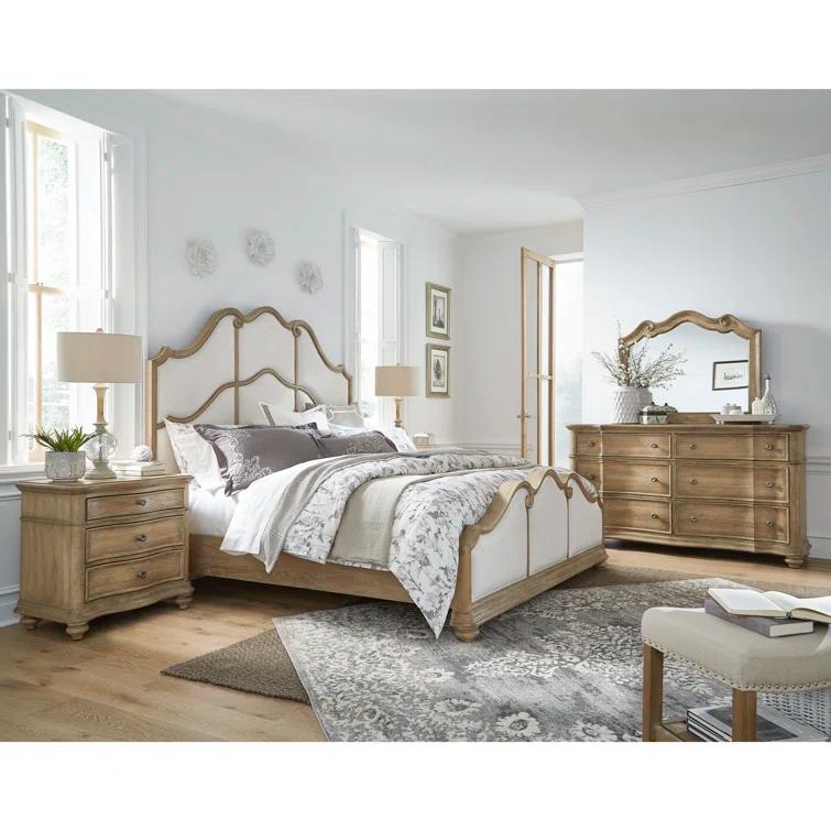 Pulaski Furniture Weston Hills Scrollwork Upholstered Bed