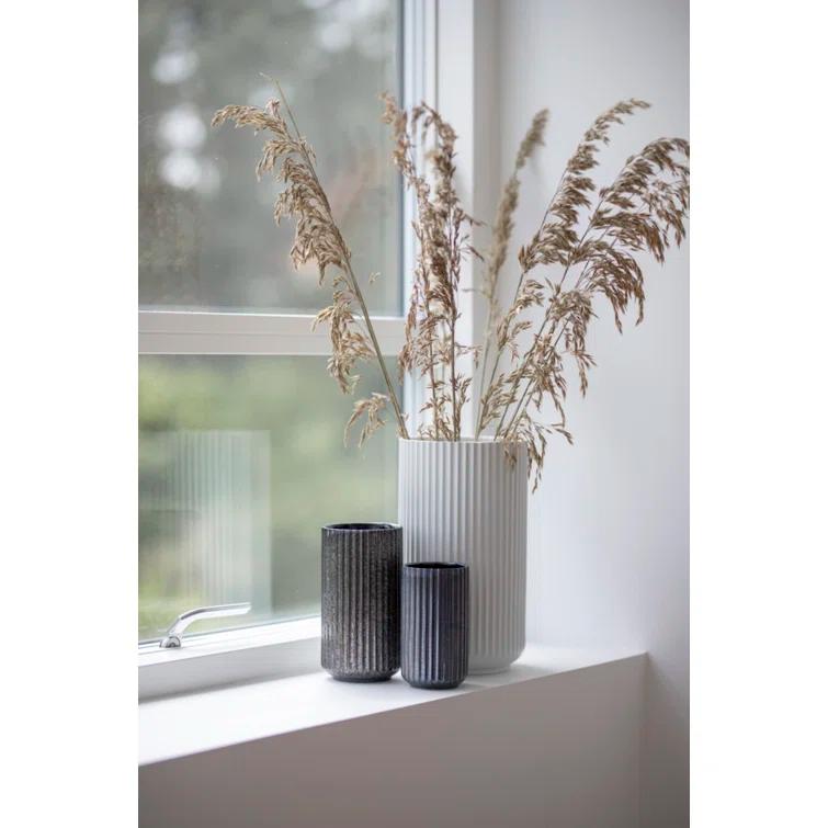 White Fluted Porcelain Decorative Table Vase