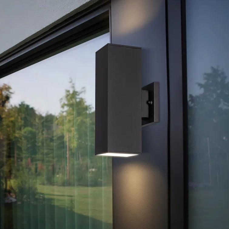 Alvisa Outdoor Wall Light in 2 Lights with Aluminum