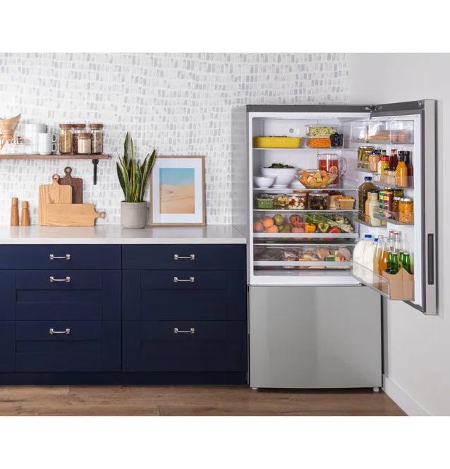 GE Appliances 31" Counter Depth Bottom Freezer 17.7 cu. ft. Refrigerator GBE17HYRFS