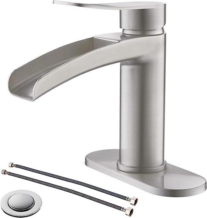 Single-Hole Single-handle Bathroom Faucet with Drain Assembly