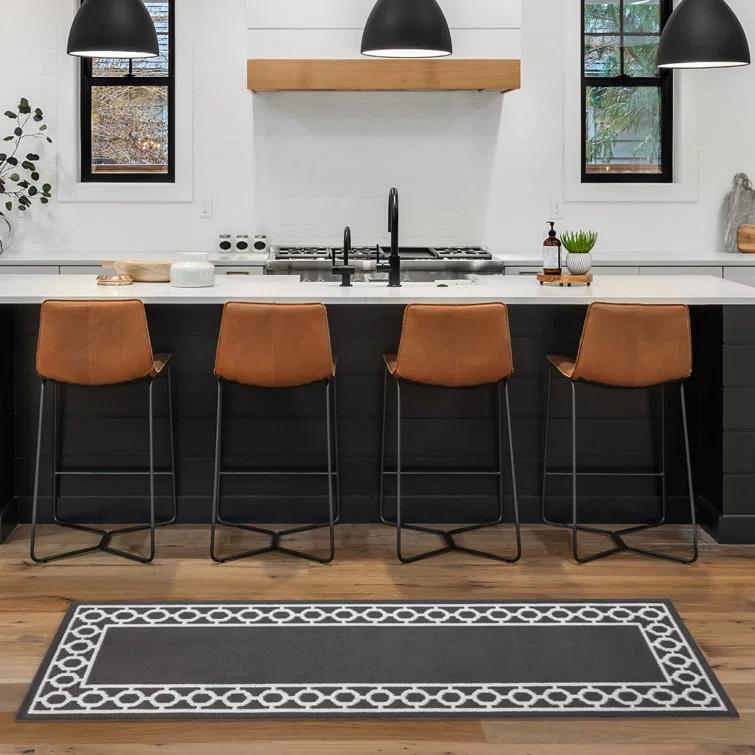 Tufted Performance Trellis Border Runner Rug