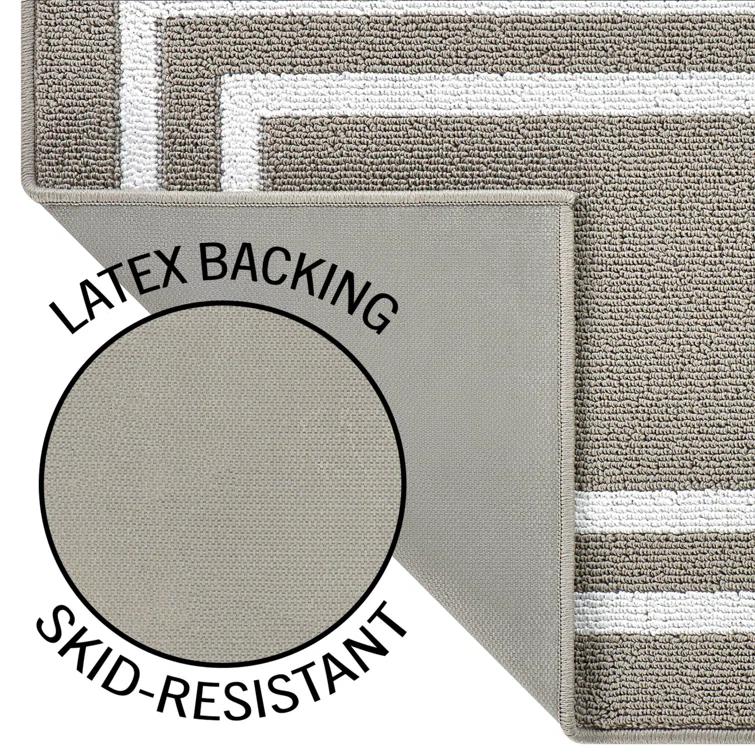 Double Border Machine Tufted Performance Light Gray/White Rug