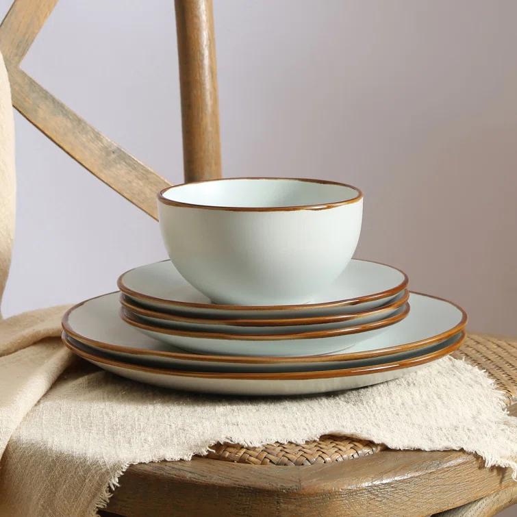 Brasa 16-Piece Dinnerware Set Stoneware