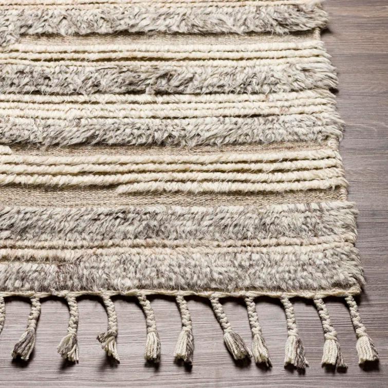 Gray Hand-Knotted Wool Rectangular 4' x 6' Area Rug