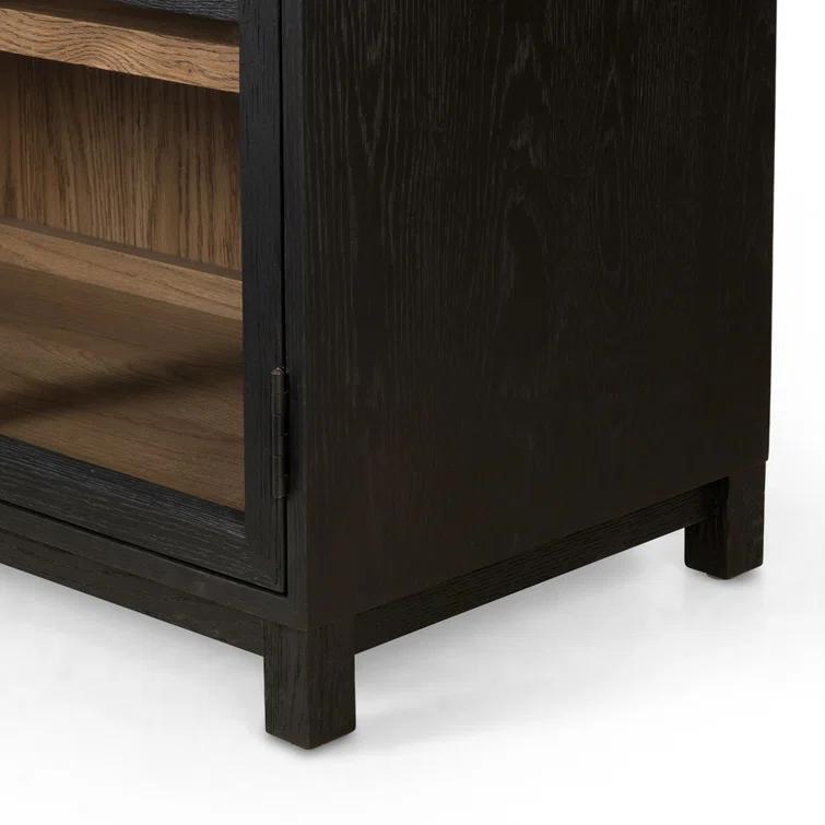 Akiko Buffet (59.25"–78")