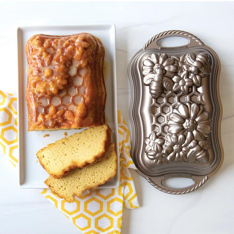 Nordic Ware Nordic Ware Honeycomb Loaf Pan