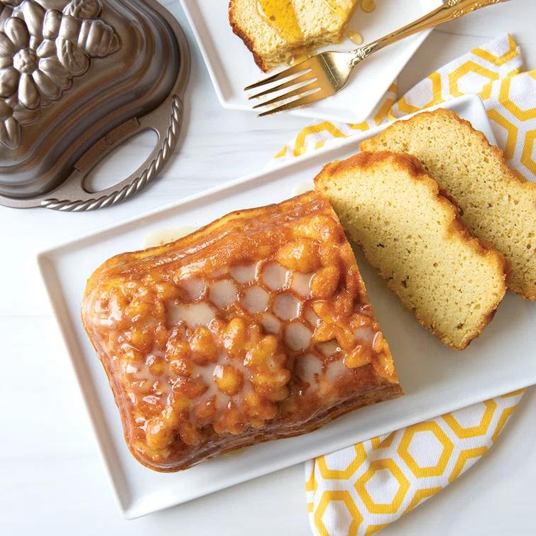 Nordic Ware Nordic Ware Honeycomb Loaf Pan