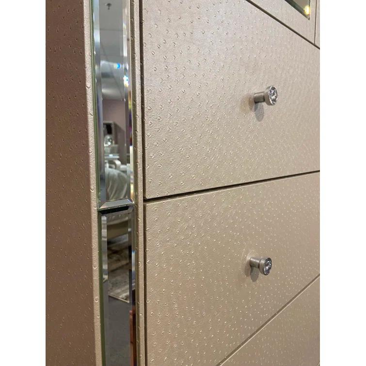 40.25'' W 5 - Drawer Dresser
