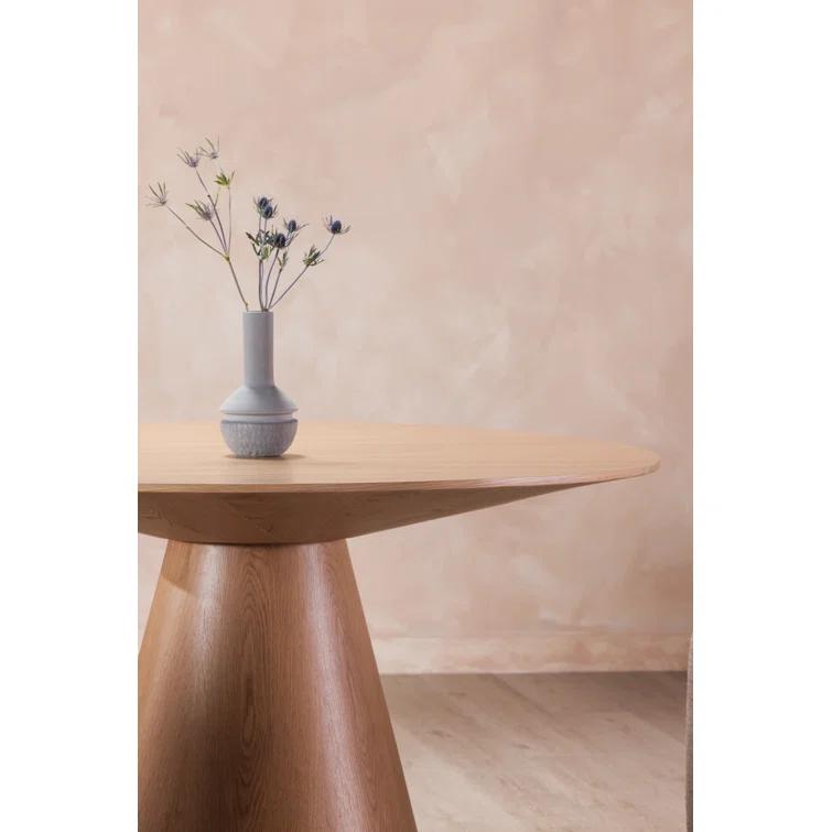 Royale Dining Table