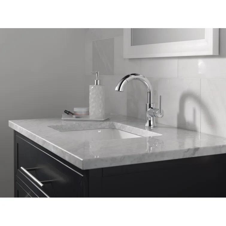 Trinsic Single Hole Bathroom Faucet with Drain Assembly, Single Handle Bathroom Sink Faucet